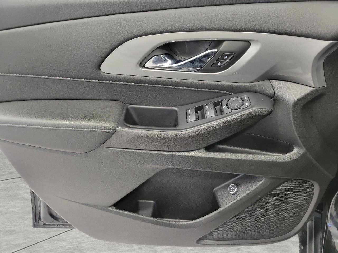 Used 2022 Chevrolet Traverse LT AWD/4WD image 28