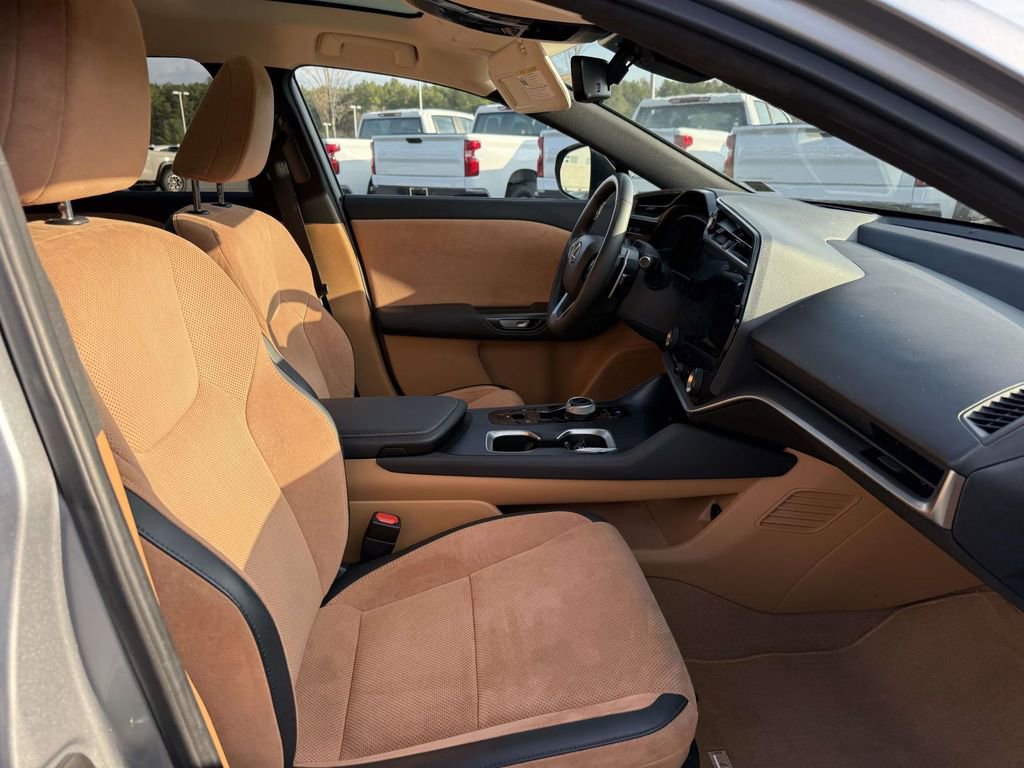Used 2023 Lexus RZ 450e Premium w/ Cold Area Package AWD/4WD image 15