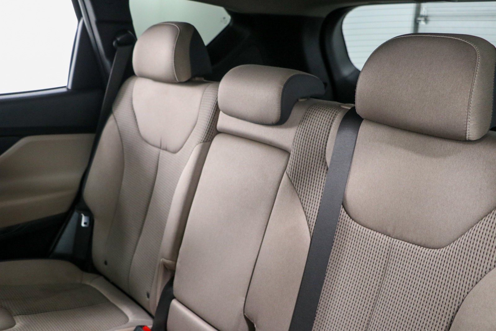 Used 2022 Hyundai Santa Fe SEL FWD image 24