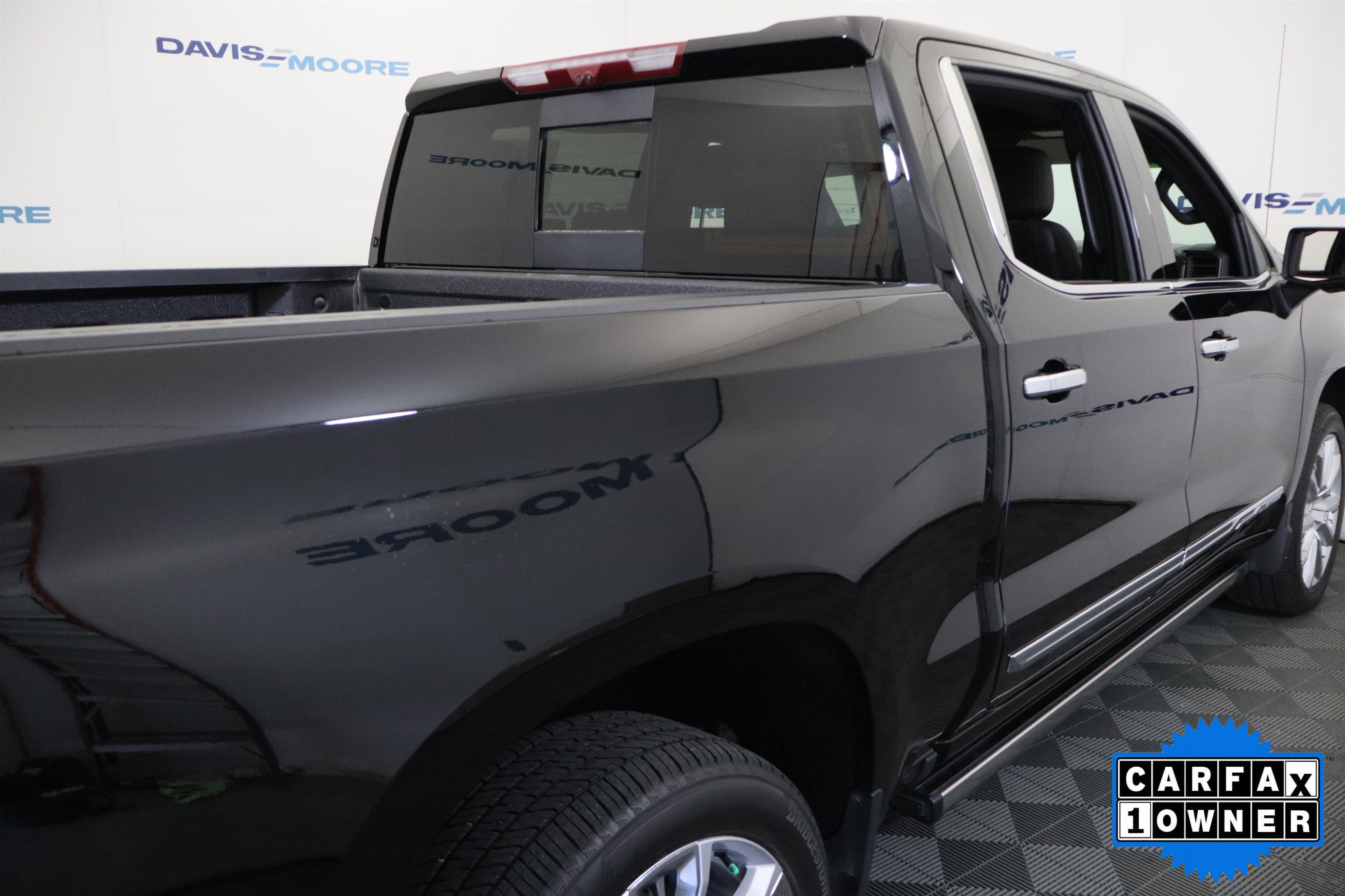 Used 2025 Chevrolet Silverado 1500 High Country w/ High Country Premium Package image 7