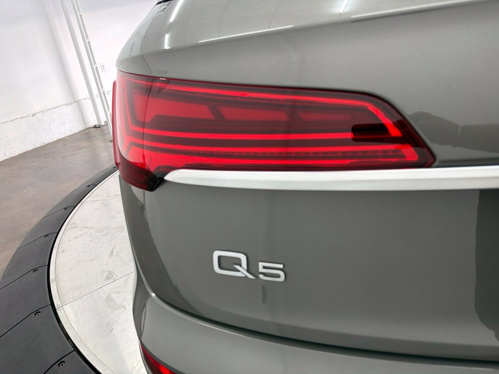 Used 2023 Audi Q5 2.0T Premium Plus AWD/4WD image 11