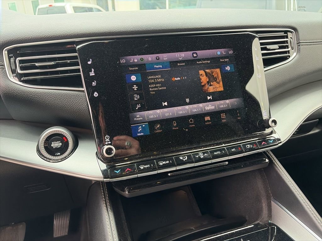 Used 2024 Jeep Wagoneer Series II image 11