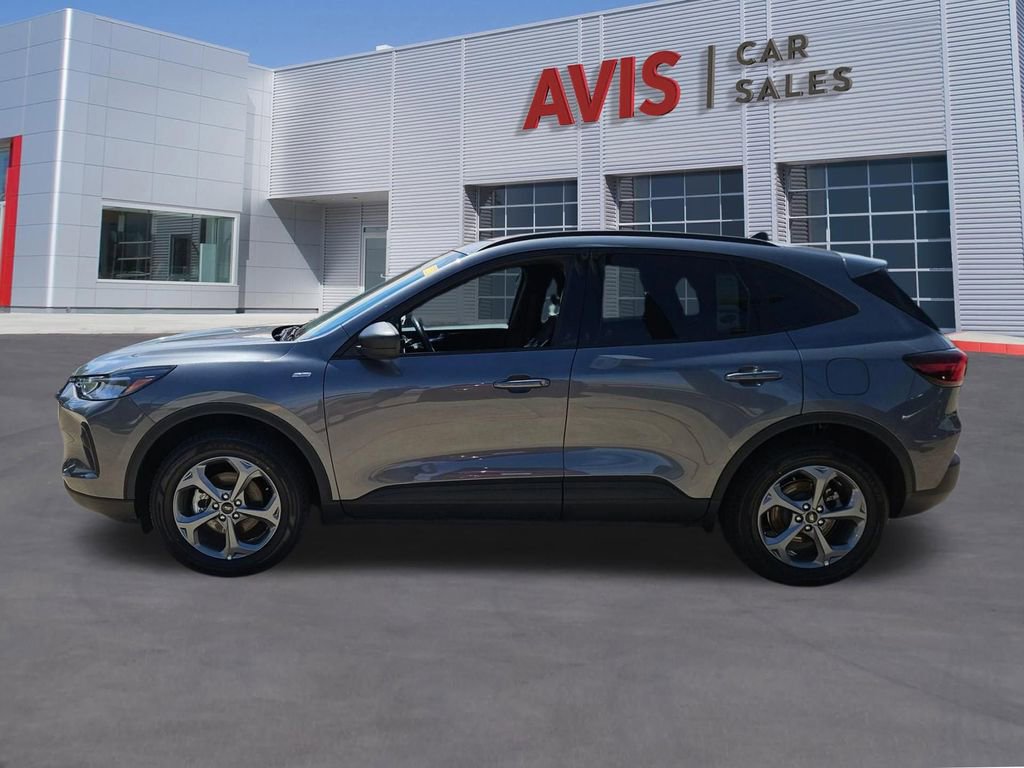 Used 2025 Ford Escape ST-Line image 2