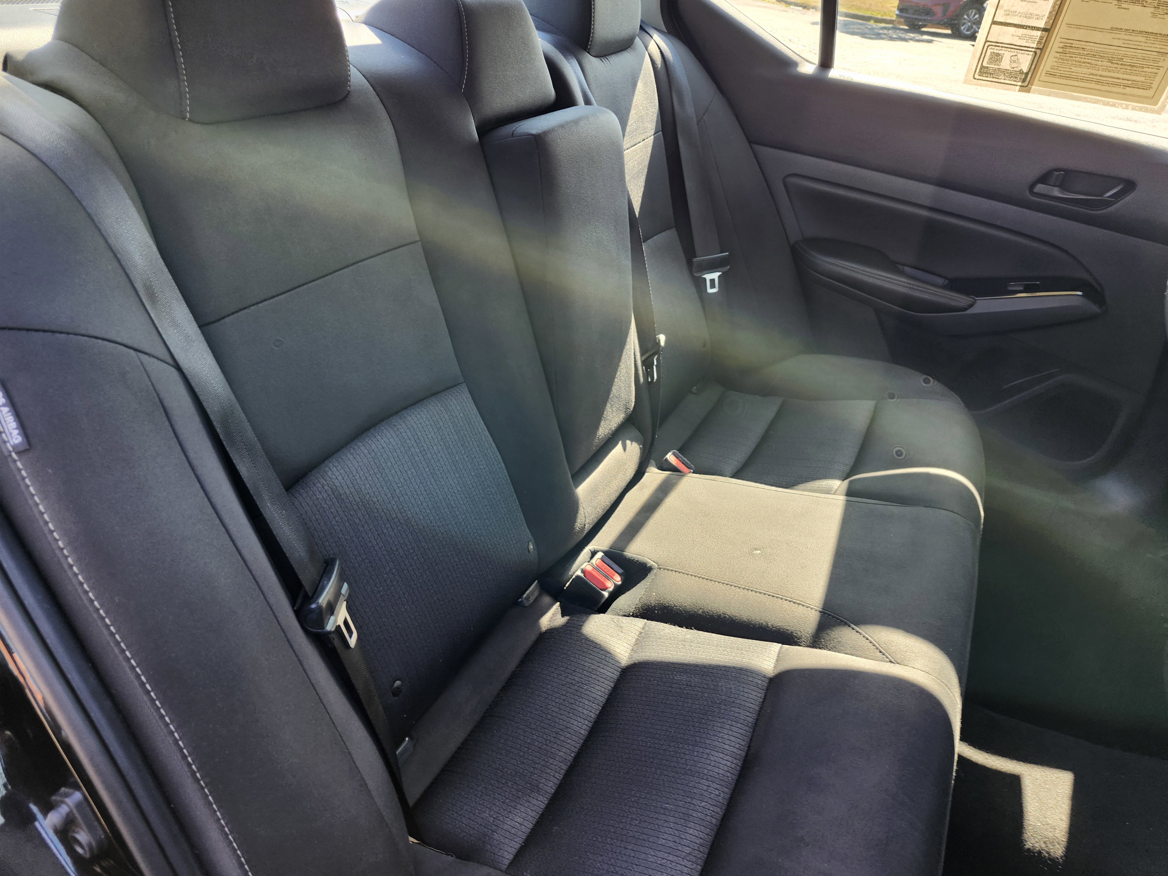 Used 2023 Nissan Altima 2.5 SV w/ SV Premium Package image 13