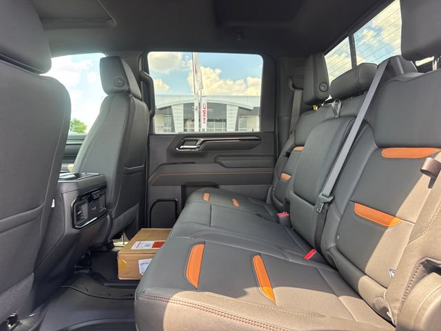 New 2026 GMC Sierra 2500 AT4 w/ AT4 Premium Plus Package AWD/4WD image 11