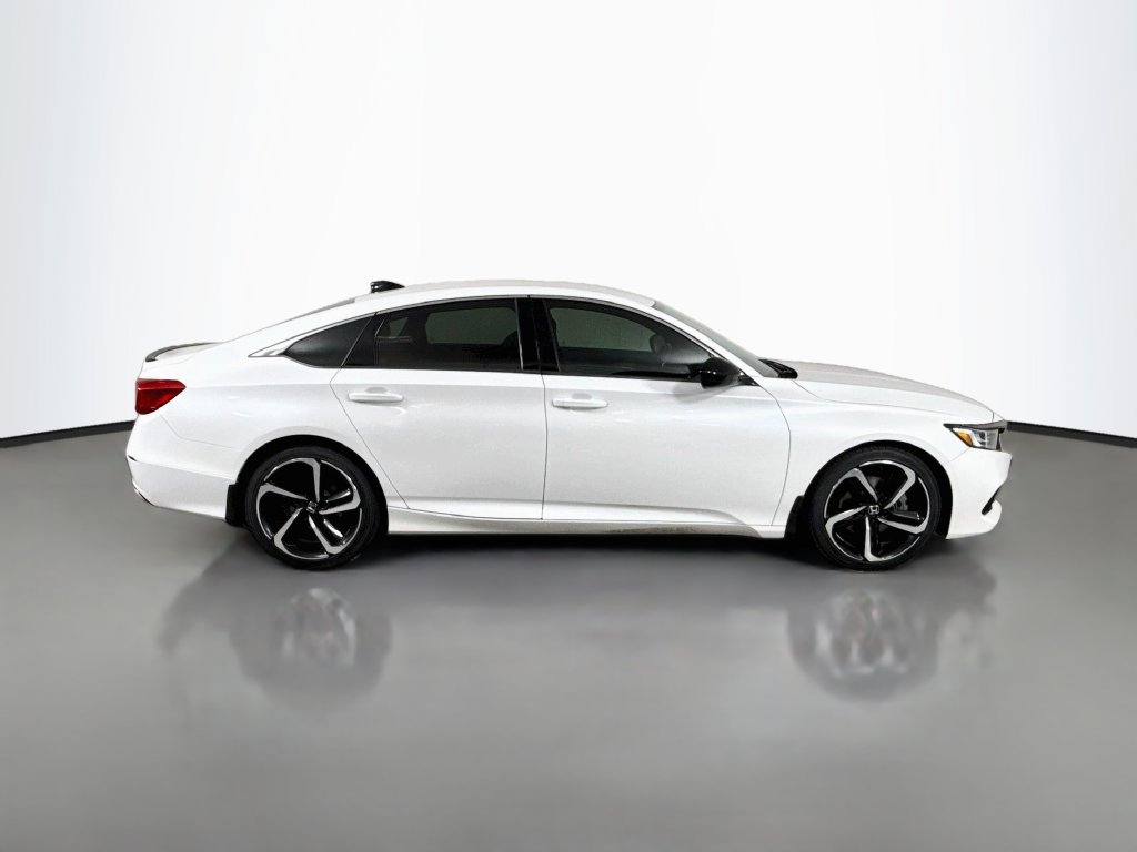 Used 2021 Honda Accord Sport image 4