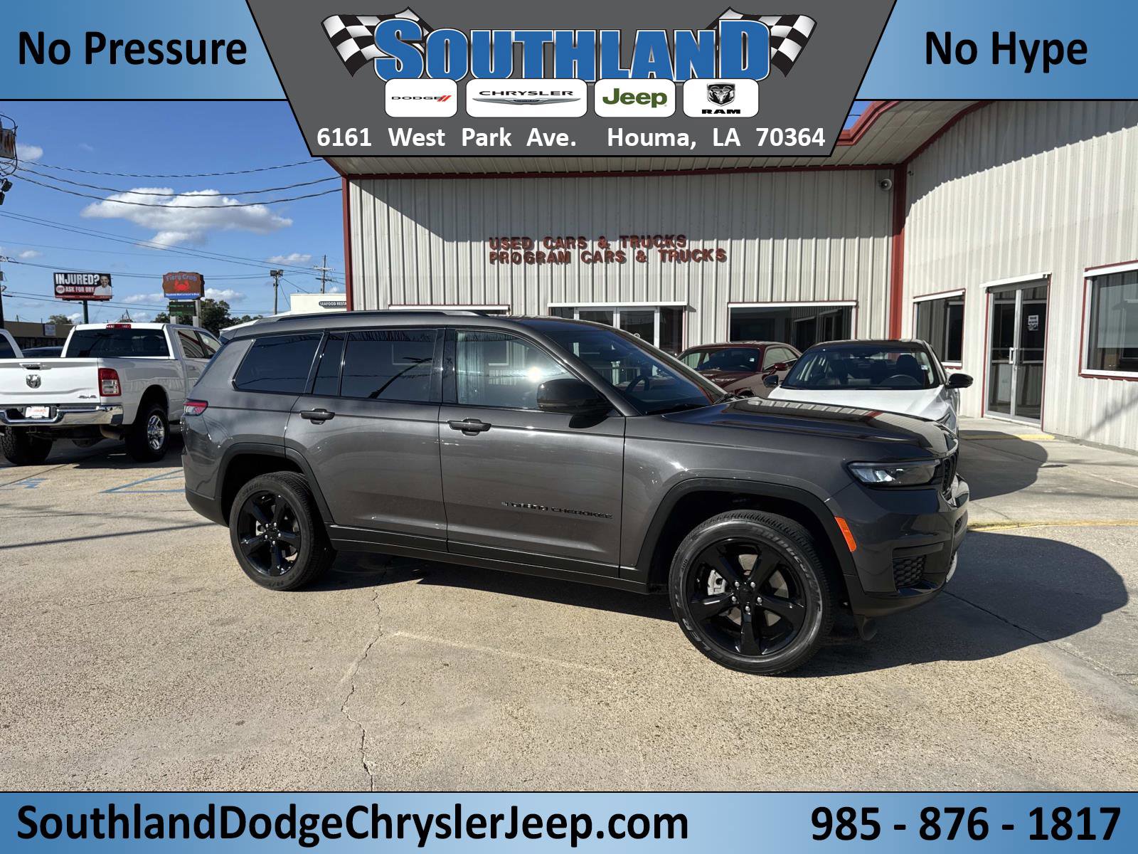 Used 2024 Jeep Grand Cherokee L Altitude image 1
