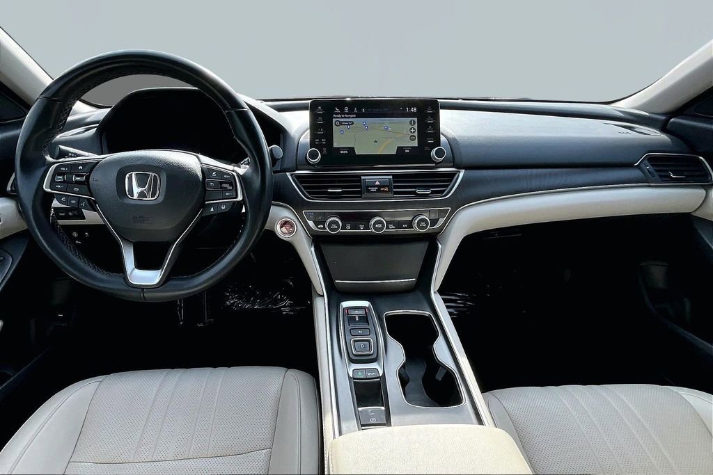 Used 2022 Honda Accord Touring image 8