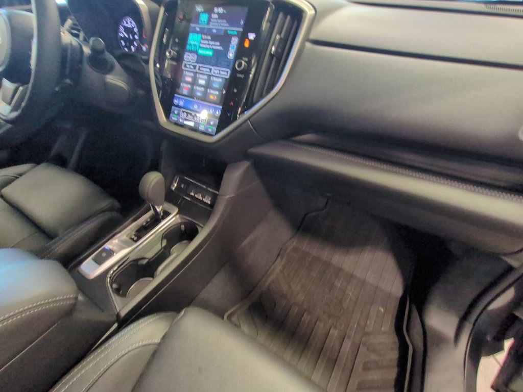 Used 2026 Subaru Ascent Limited w/ Popular Package #2 AWD/4WD image 18