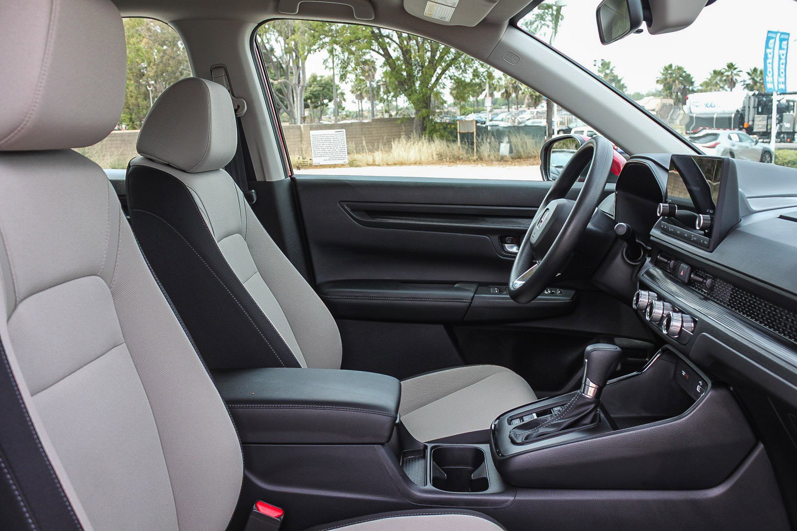 Certified 2023 Honda CR-V LX image 18