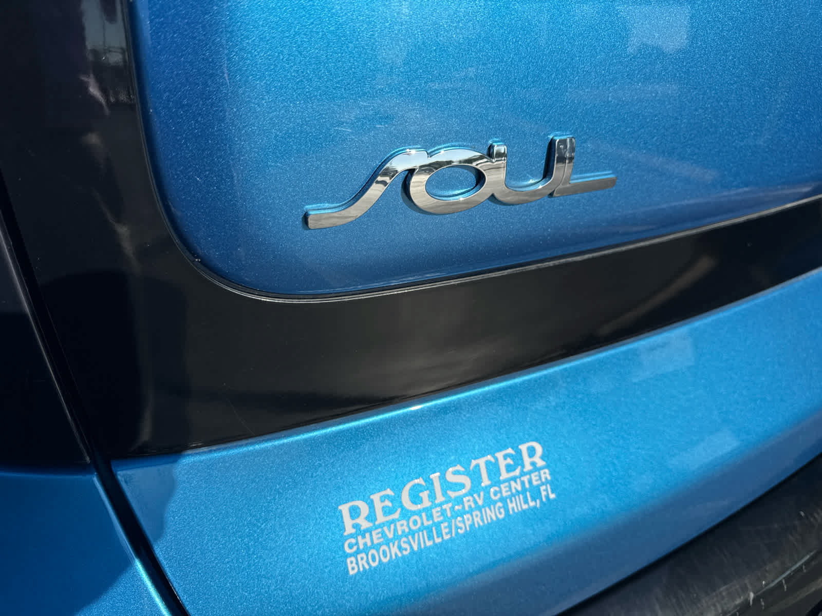 Used 2016 Kia Soul + w/ Designer's Package FWD image 8