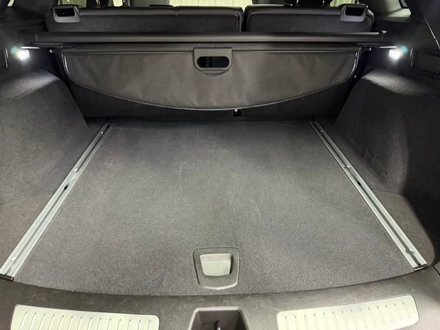 Used 2025 Cadillac XT5 Premium Luxury image 21