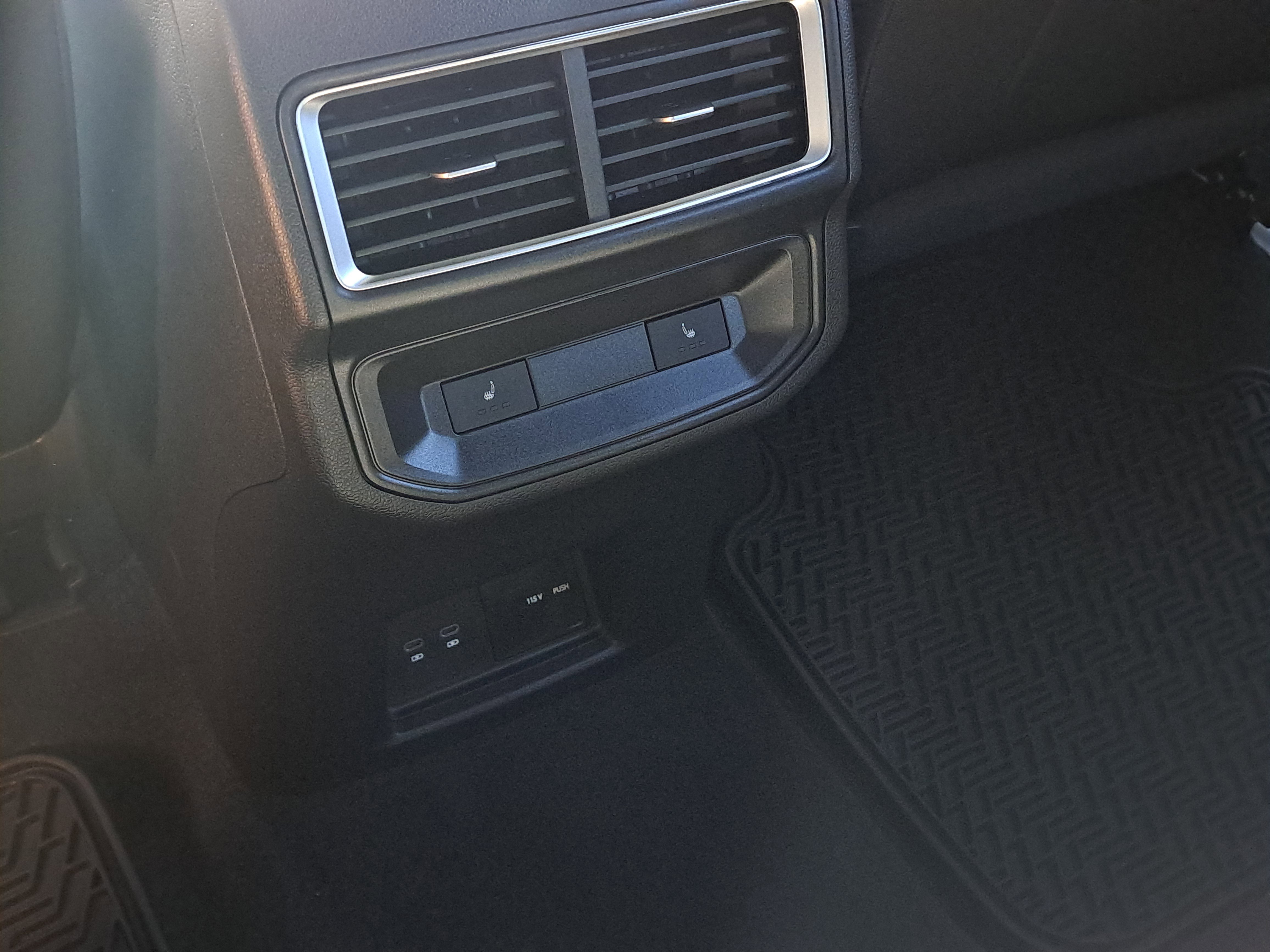 New 2026 Volkswagen Atlas Cross Sport SEL Premium R-Line image 10