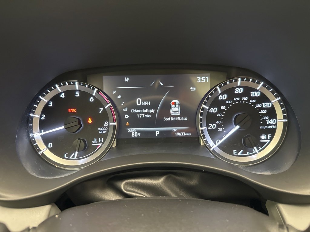 Used 2023 Toyota Highlander XLE image 21