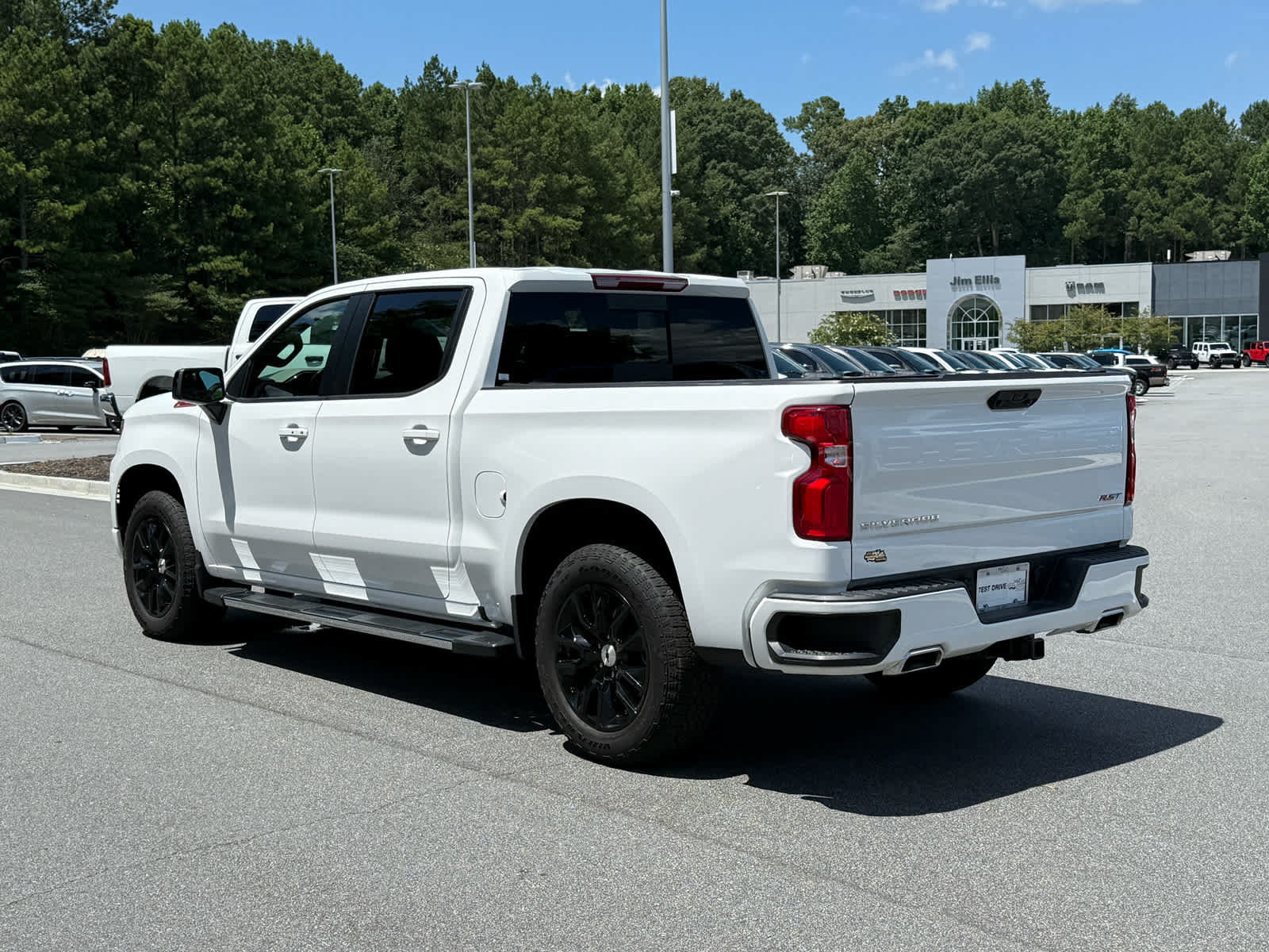 Used 2024 Chevrolet Silverado 1500 RST w/ Convenience Package II AWD/4WD image 3