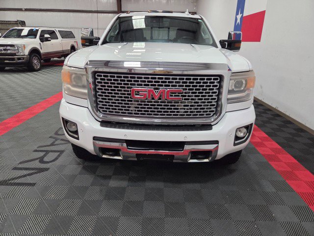 Used 2016 GMC Sierra 3500 Denali w/ Duramax Plus Package image 18