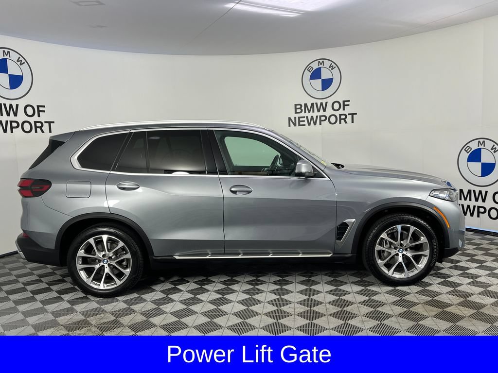 Used 2025 BMW X5 xDrive40i AWD/4WD image 10