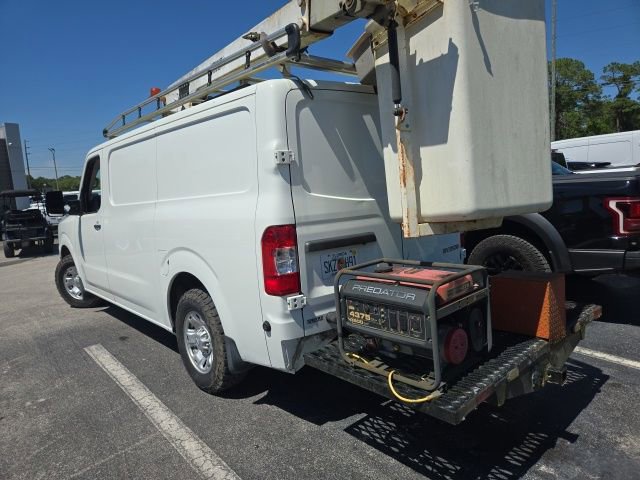 Used 2020 Nissan NV 3500 SV RWD image 2