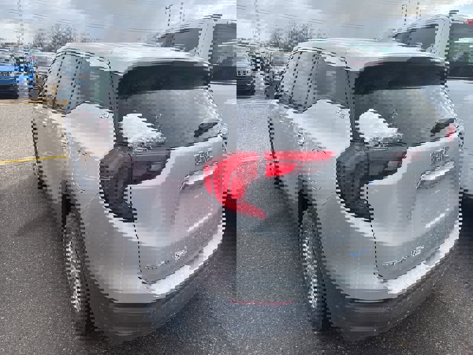 Used 2018 GMC Terrain SLE image 8