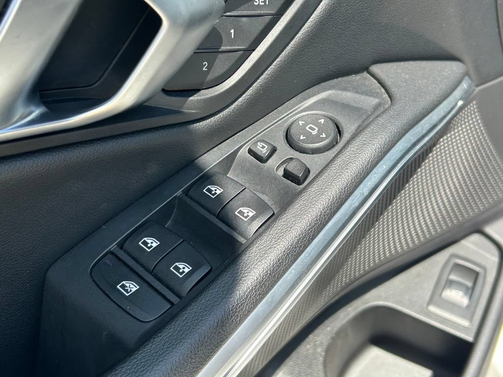 Used 2025 BMW 330i Sedan RWD image 22