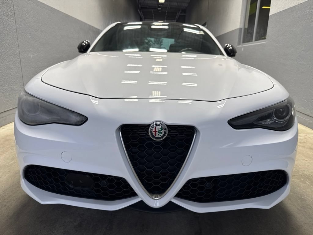 Used 2021 Alfa Romeo Giulia Ti Sport AWD/4WD image 5