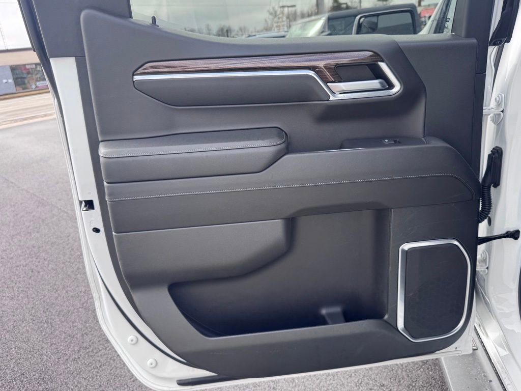 Used 2023 Chevrolet Silverado 1500 LT image 23