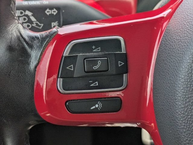 Used 2019 Volkswagen Beetle 2.0T SE w/ SE Premium Package FWD image 30