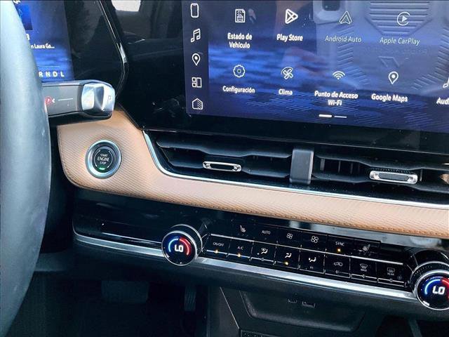 Certified 2025 Chevrolet Equinox ACTIV image 24