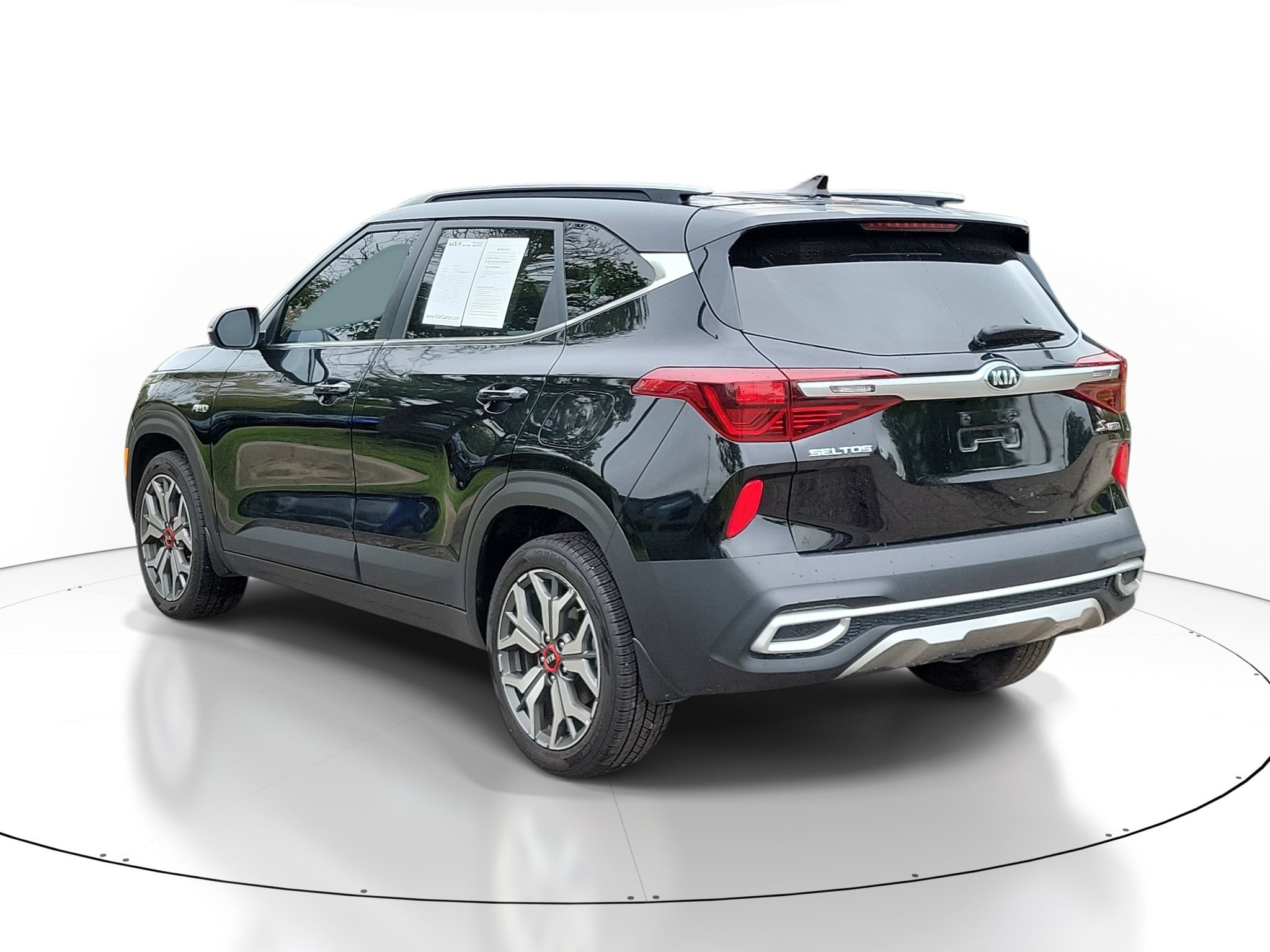 Used 2021 Kia Seltos S AWD/4WD image 3