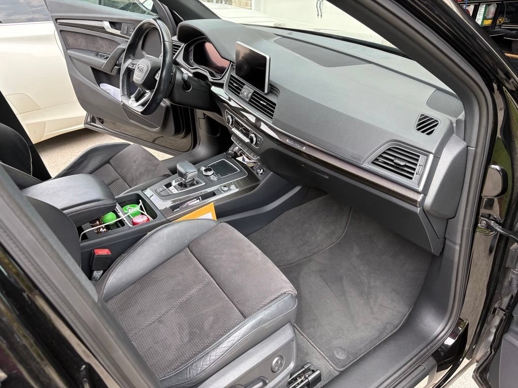 Used 2018 Audi SQ5 Premium Plus w/ Navigation Package AWD/4WD image 16