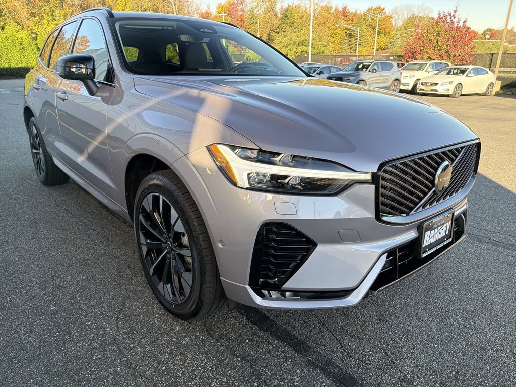 New 2026 Volvo XC60 B5 Plus w/ Climate Package AWD/4WD image 2