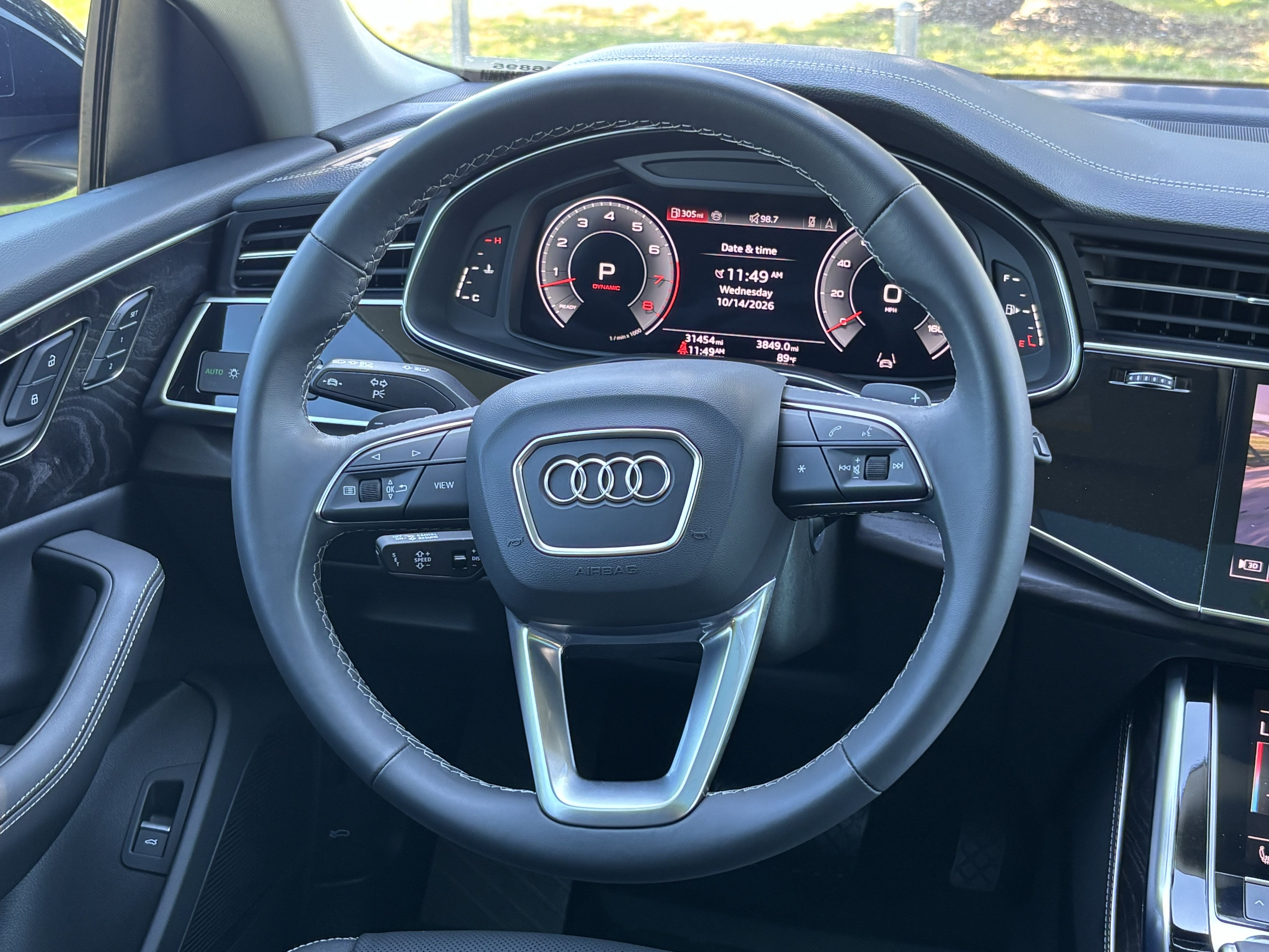 Used 2023 Audi Q8 Premium Plus AWD/4WD image 24
