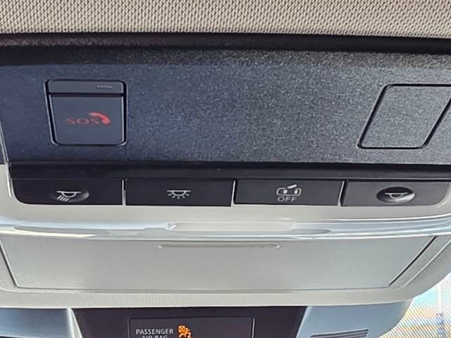 Used 2024 Nissan Rogue SV image 26