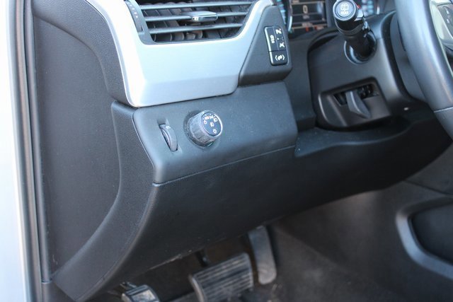 Used 2017 GMC Yukon SLE w/ Convenience Package image 24