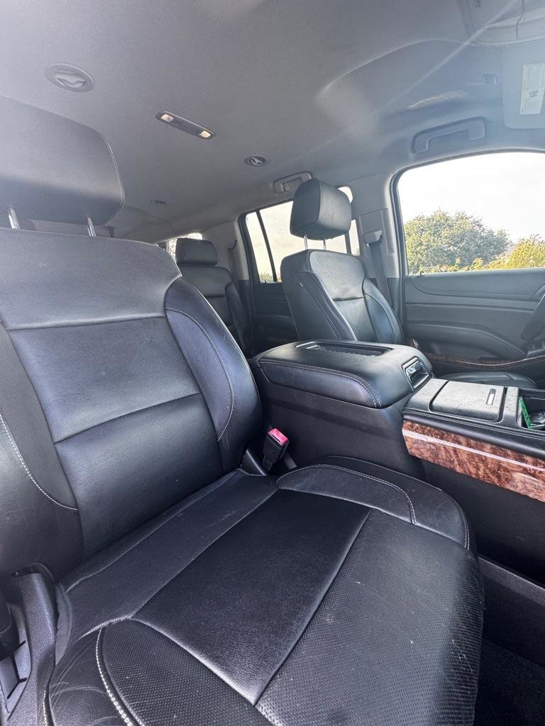 Used 2017 Chevrolet Suburban Premier AWD/4WD image 15