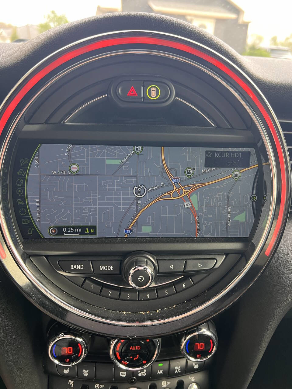 Used 2015 MINI Cooper S image 21