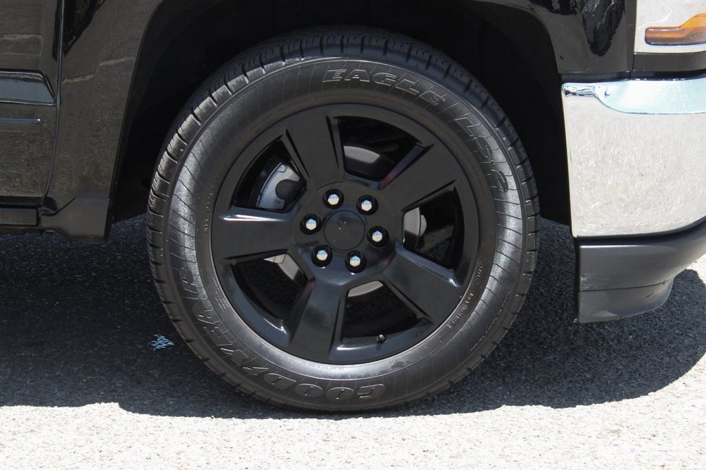 Used 2016 Chevrolet Silverado 1500 LT w/ LT Convenience Package RWD image 30