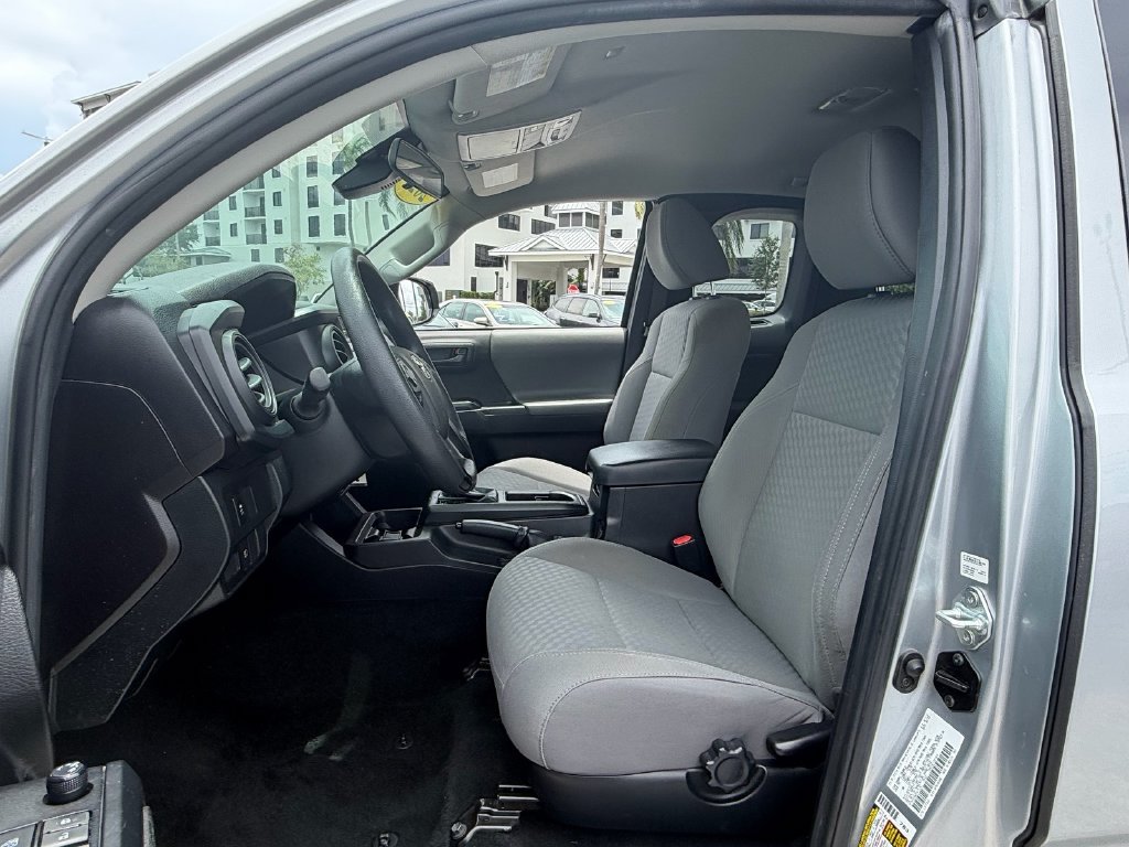 Used 2023 Toyota Tacoma SR RWD image 9