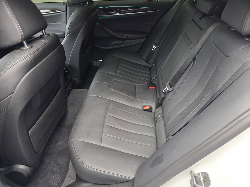 Used 2021 BMW 540i 540i w/ Convenience Package image 14