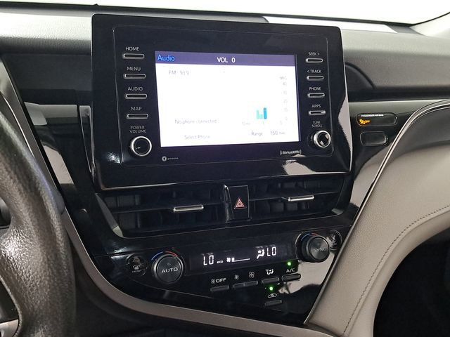 Used 2024 Toyota Camry LE image 28