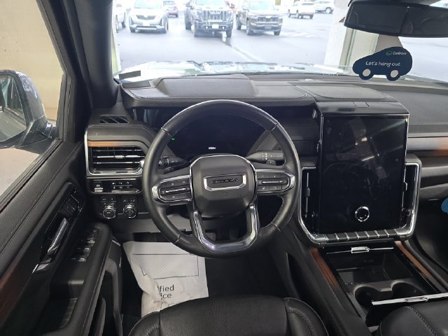 Certified 2025 GMC Yukon Denali AWD/4WD image 12