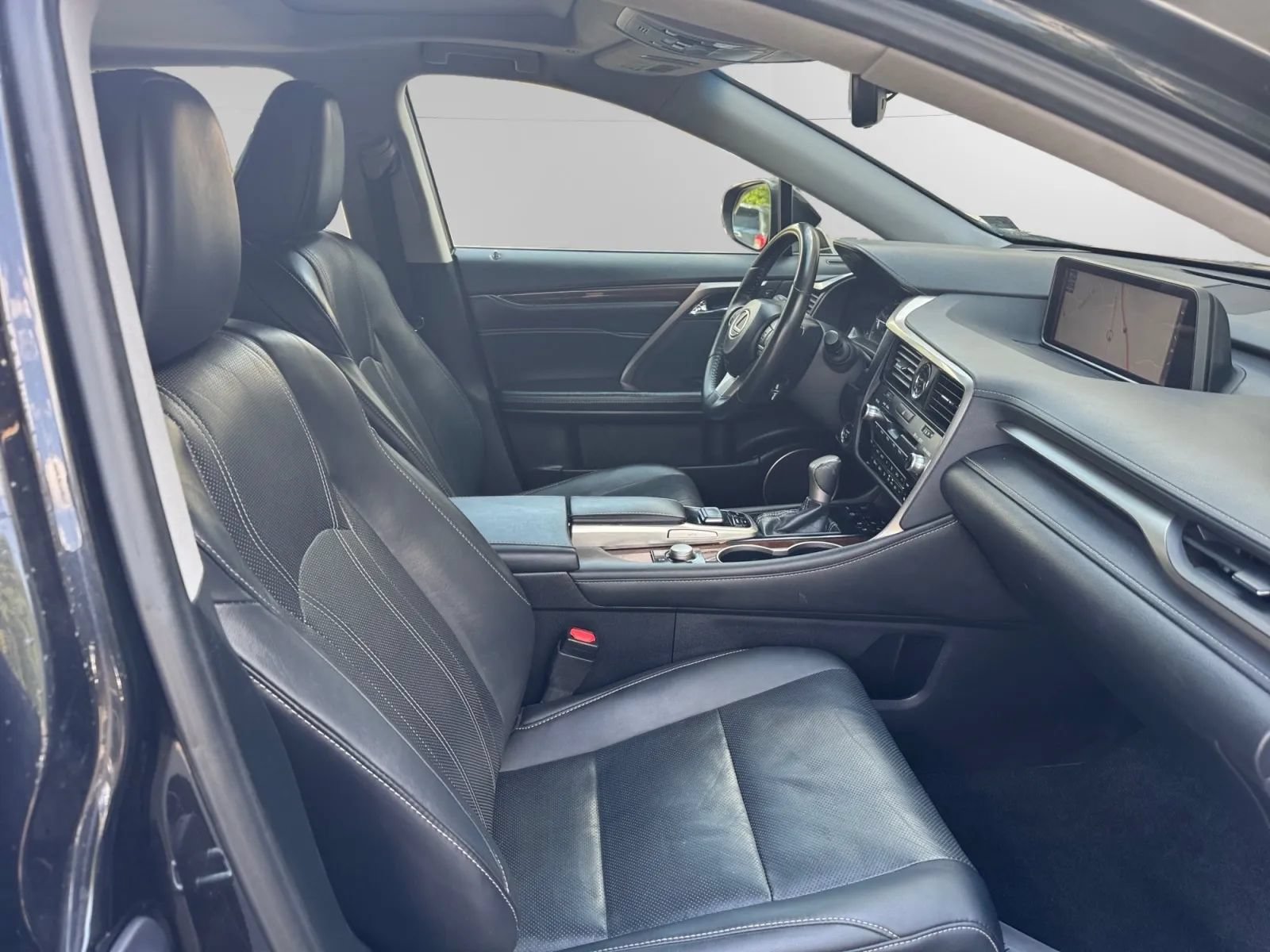 Used 2017 Lexus RX 450h AWD w/ Accessory Package image 19