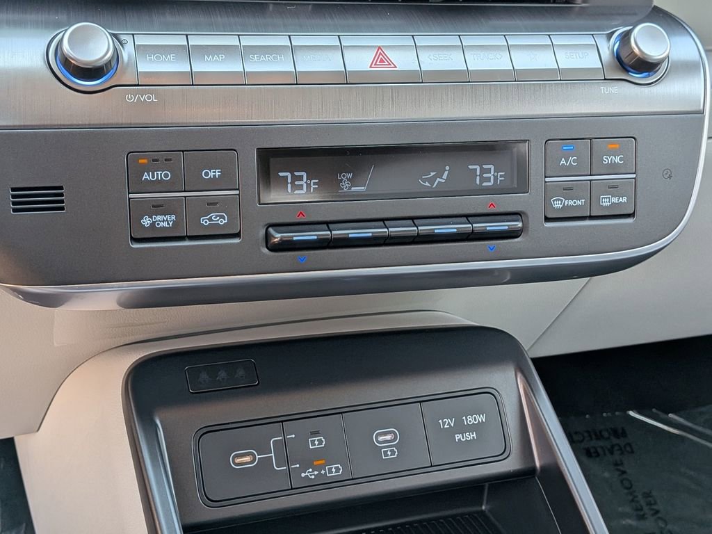 Certified 2024 Hyundai Kona SEL FWD image 23