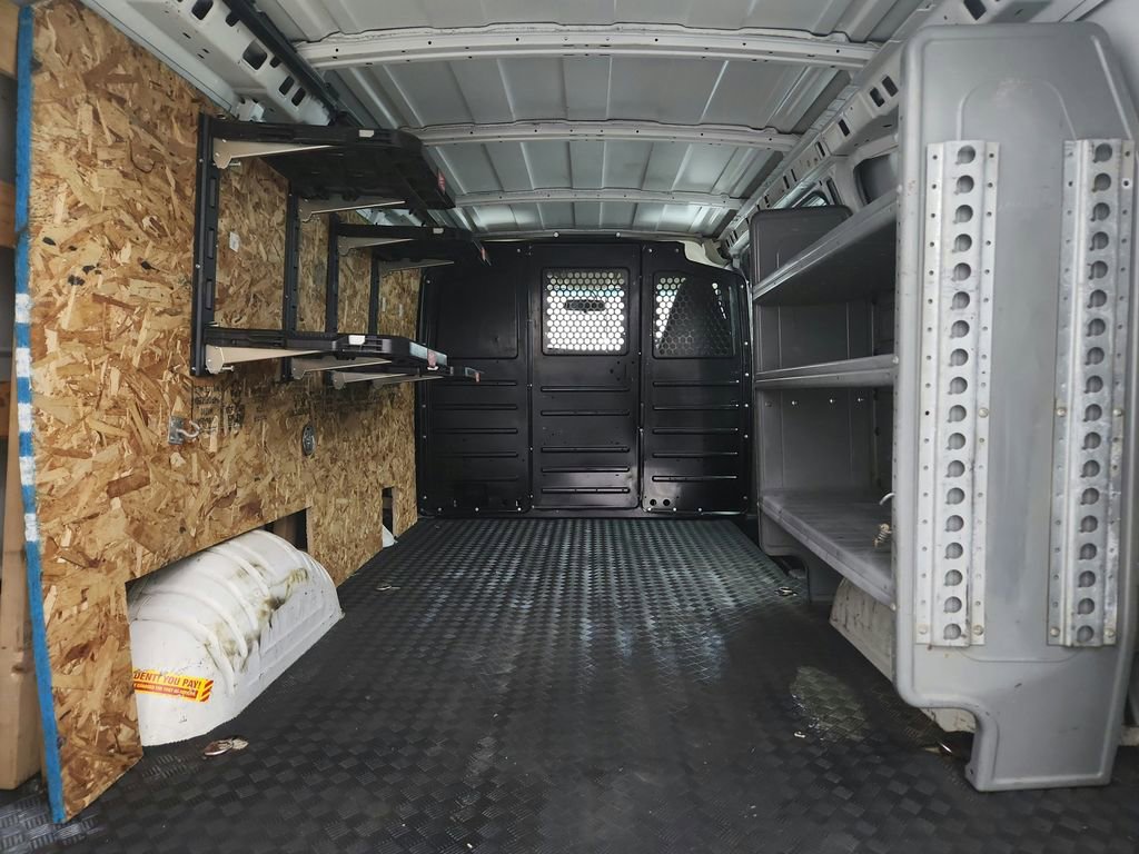 Used 2020 GMC Savana 2500 w/ Driver Convenience Package image 23