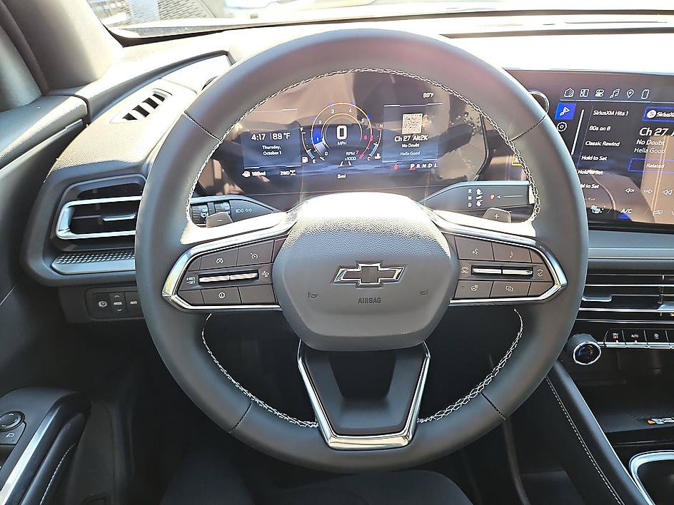 New 2027 Chevrolet Traverse LT w/ Midnight/Sport Edition AWD/4WD image 17