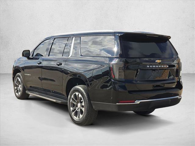 Used 2026 Chevrolet Suburban LT w/ Comfort Package RWD image 8
