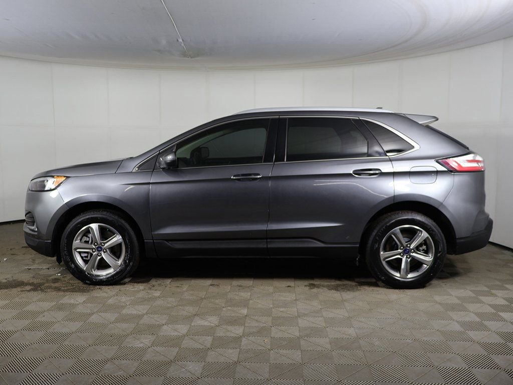 Used 2022 Ford Edge SEL w/ Convenience Package image 11