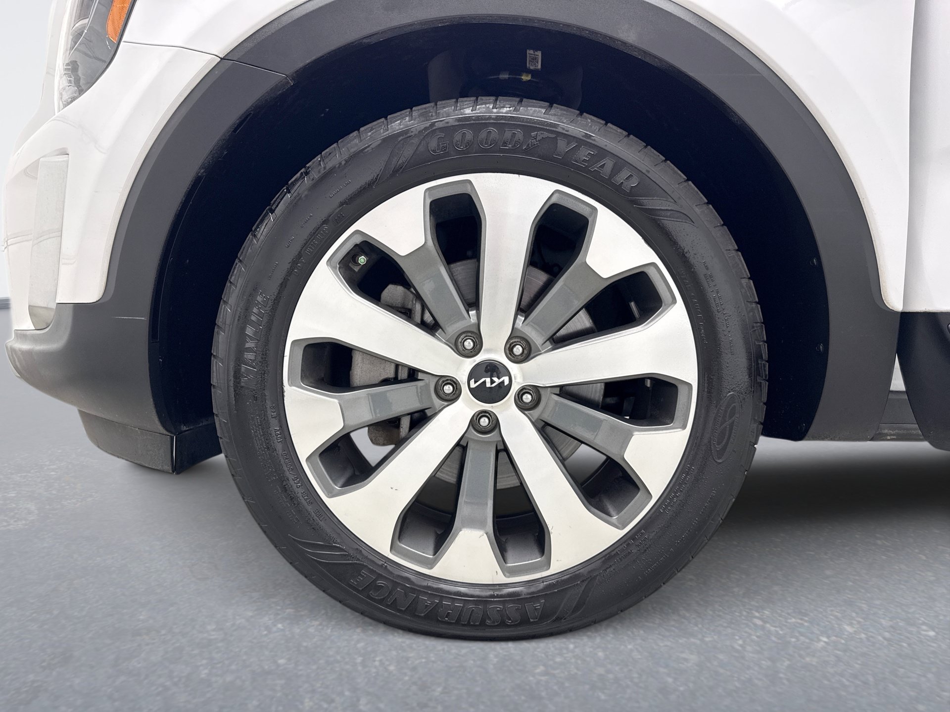 Used 2022 Kia Telluride S AWD/4WD image 29