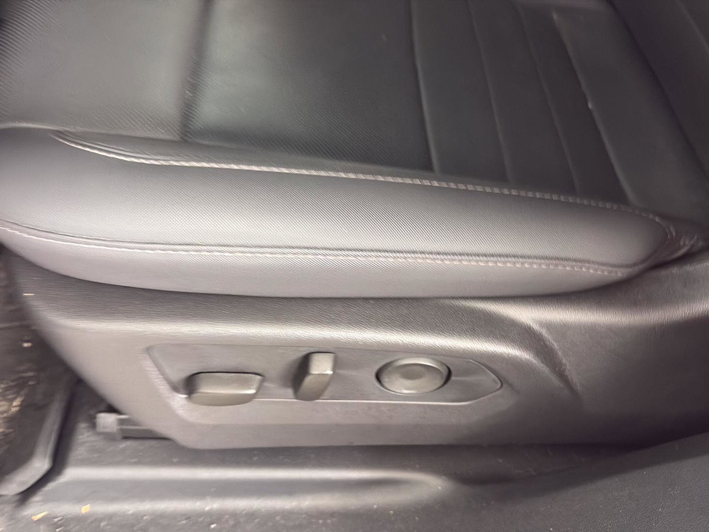 Used 2024 GMC Hummer EV 3X w/ LPO, Cargo Utility Package image 12