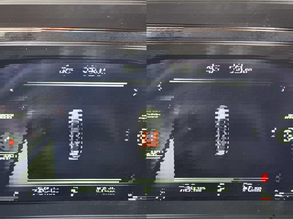 Used 2022 Nissan Pathfinder Platinum w/ Cargo Package image 15